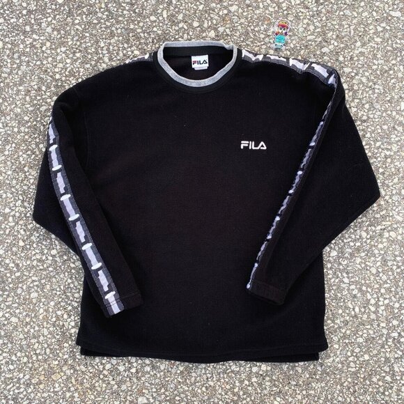 Vintage 90s Fila Black Embroidered Logo Fleece Sweater Made In Canada Medium - Picture 1 of 7